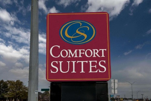Comfort Suites New Braunfels - image 13