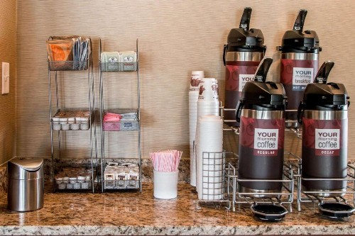 Comfort Suites New Braunfels - image 17