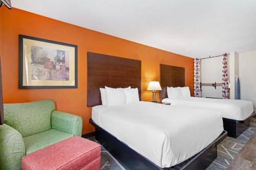 Best Western Inn & Suites - image 16