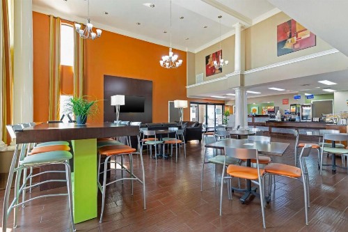 Best Western Inn & Suites - image 5