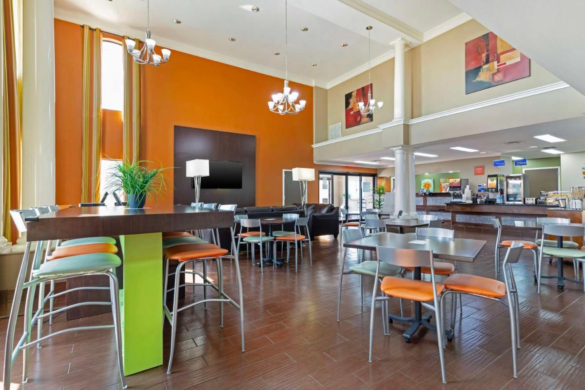 Best Western Inn & Suites - image 5