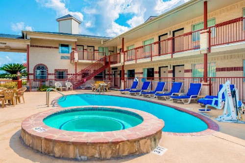 SureStay Hotel by Best Western New Braunfels