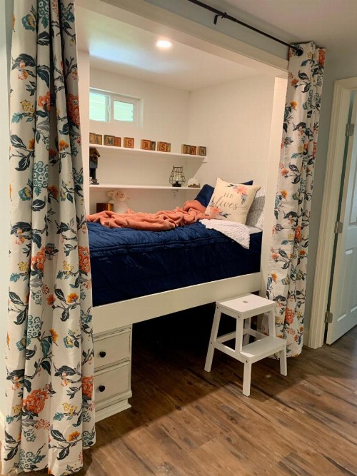 Lamb's Rest Inn - image 10