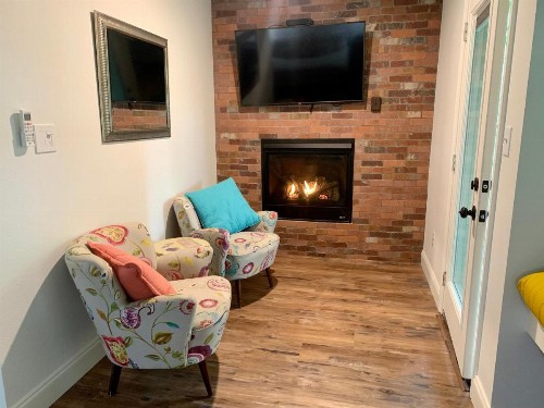 Lamb's Rest Inn - image 40