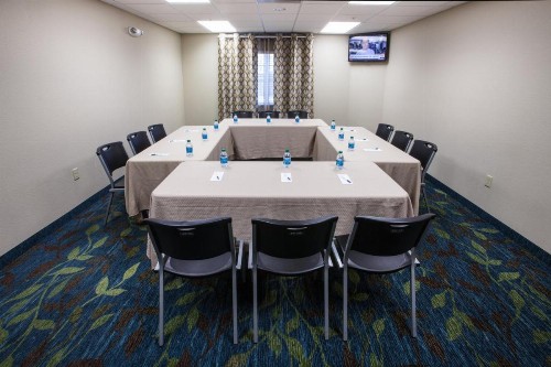 Candlewood Suites New Braunfels an IHG Hotel - image 13