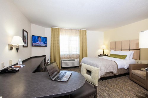 Candlewood Suites New Braunfels an IHG Hotel - image 8