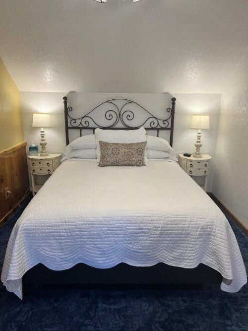Gruene Cottages - image 23