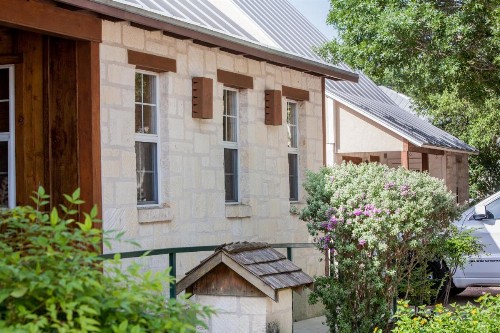 Gruene Cottages - image 7