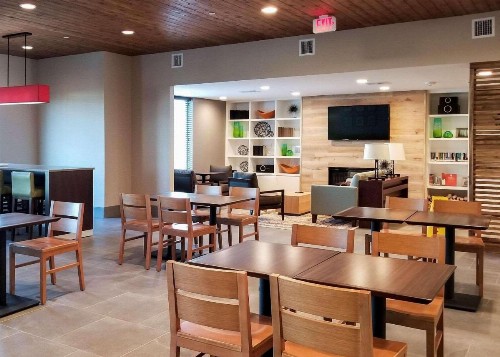 Country Inn & Suites by Radisson New Braunfels TX - image 16