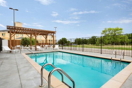 Country Inn & Suites by Radisson New Braunfels TX - image 32