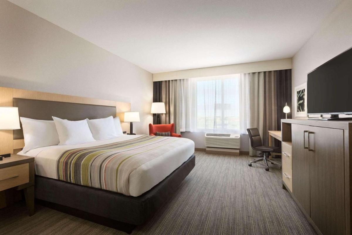 Country Inn & Suites by Radisson New Braunfels TX - image 4