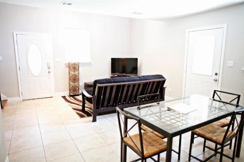 Tiki Loft 4 - image 8