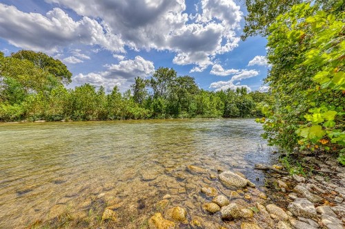 The Trout River House - image 9
