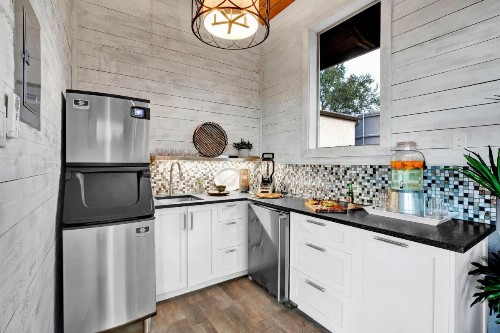 Premier Hill Country Retreat w/ Pool-Hot Tub-Views - image 10