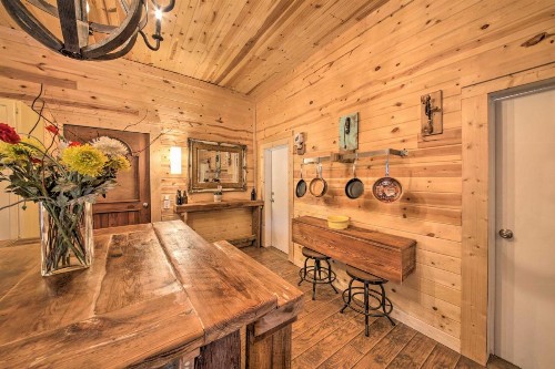 Charming New Braunfels Home with Spacious Deck! - image 6