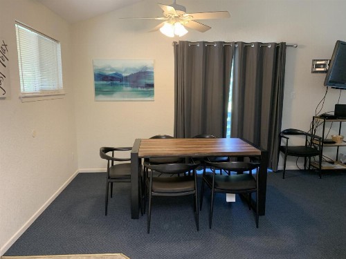 Water Haus Daily Rental 12 Guests - image 8