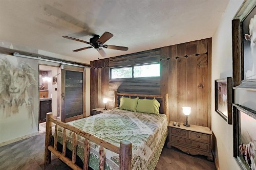 Hill Country River Oasis at the Old Goat House cabin - image 12