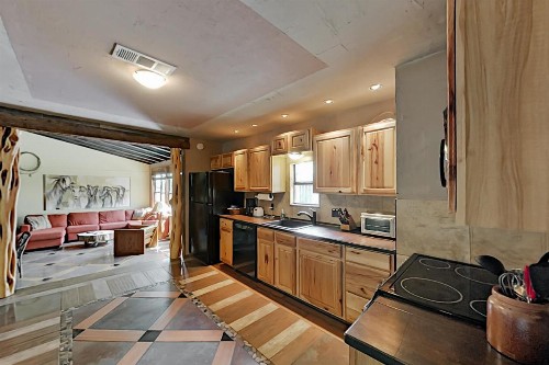 Hill Country River Oasis at the Old Goat House cabin - image 9