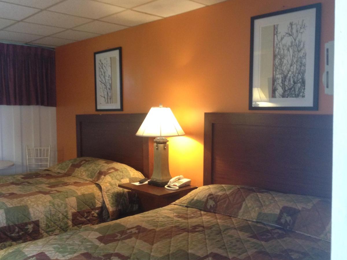 The Hollander Motel - image 2