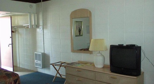 The Hollander Motel - image 6