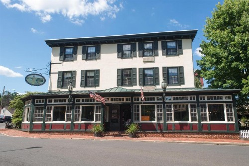 Logan Inn - image 26