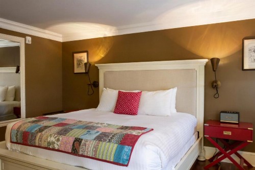 Logan Inn - image 29