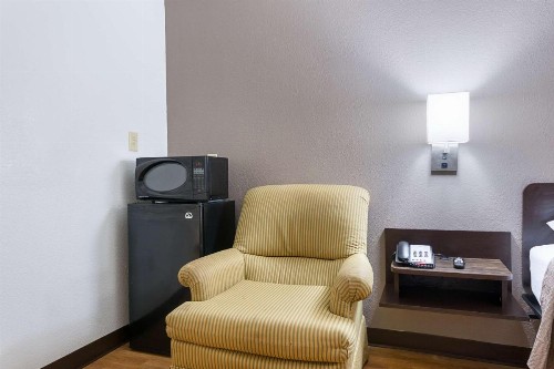 Motel 6-New Iberia LA - image 25
