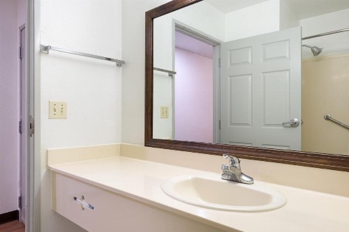 Motel 6-New Iberia LA - image 30