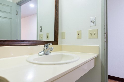 Motel 6-New Iberia LA - image 43