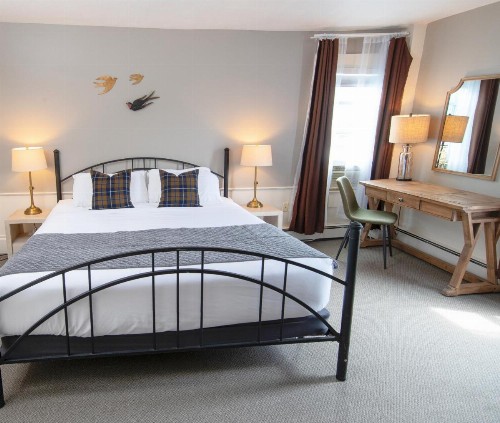The New London Inn - image 24