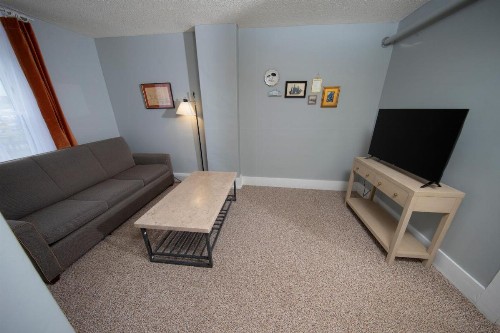 The New London Inn - image 4