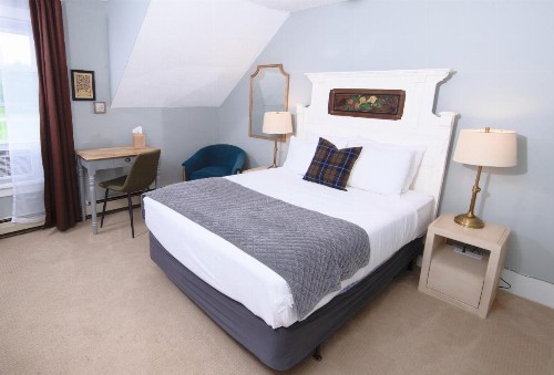 The New London Inn - image 46