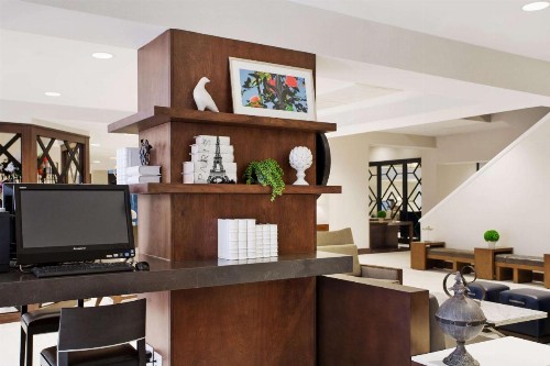 DoubleTree by Hilton New Orleans - image 5