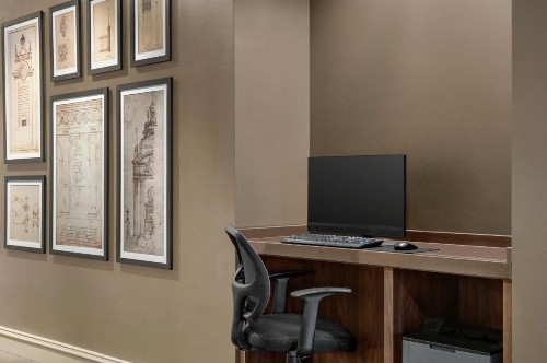 Hampton Inn New Orleans/St.Charles Ave - image 10