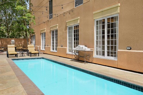 Hampton Inn New Orleans/St.Charles Ave - image 29