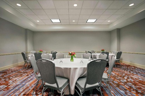 Hilton Garden Inn New Orleans Convention Center - image 38