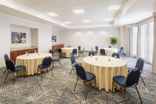 Homewood Suites by Hilton New Orleans - image 7