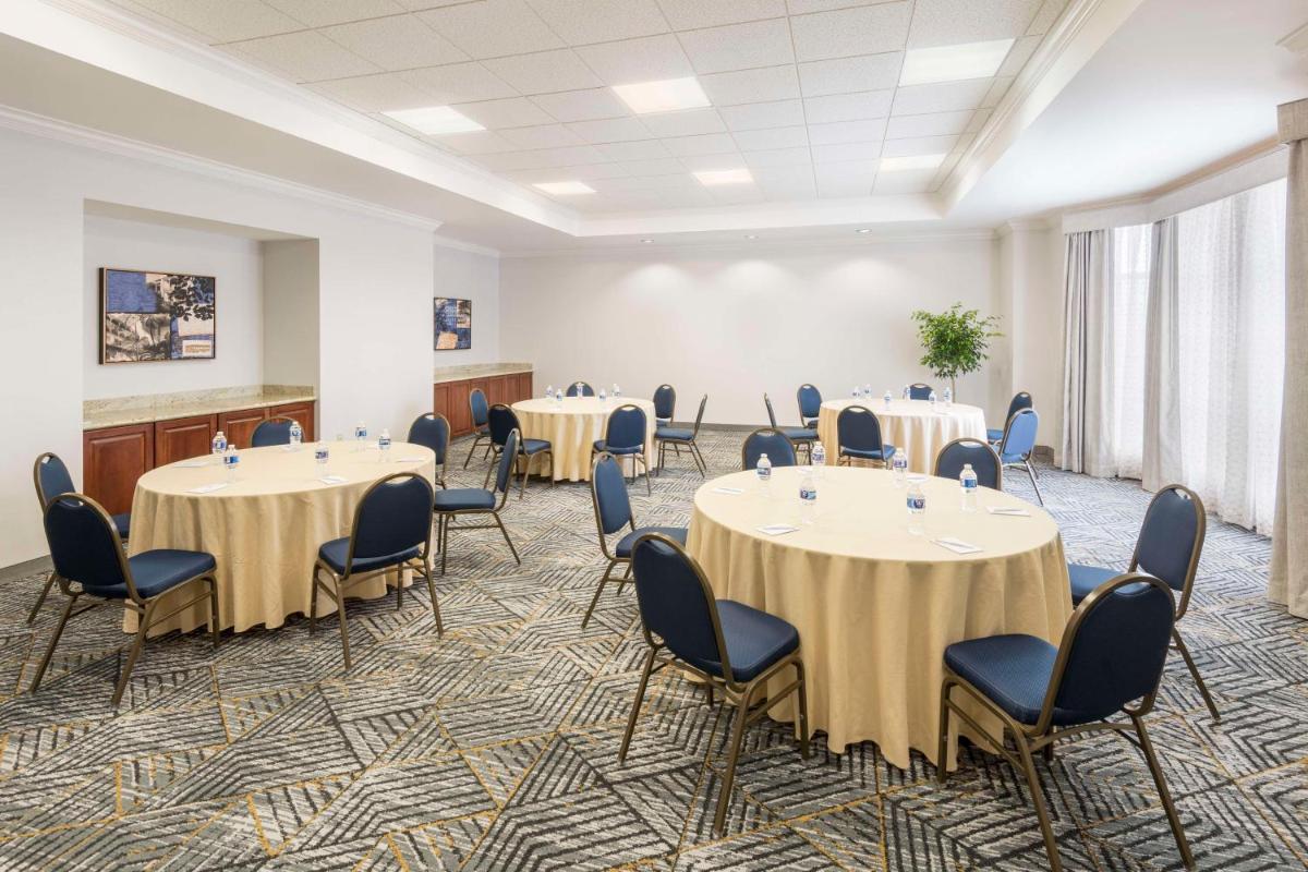 Homewood Suites by Hilton New Orleans - image 7
