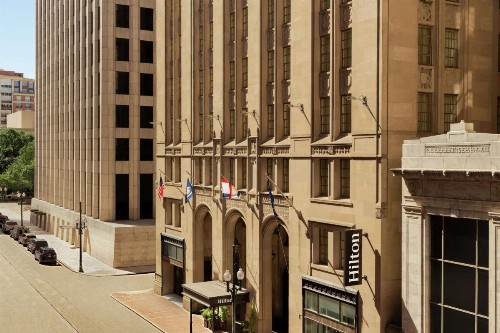 Hilton New Orleans / St. Charles Avenue - image 2