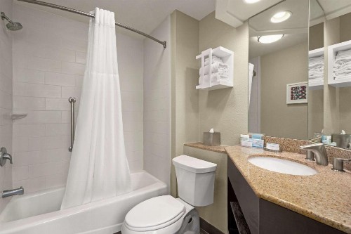 Hampton Inn Downtown / French Quarter Area - image 45