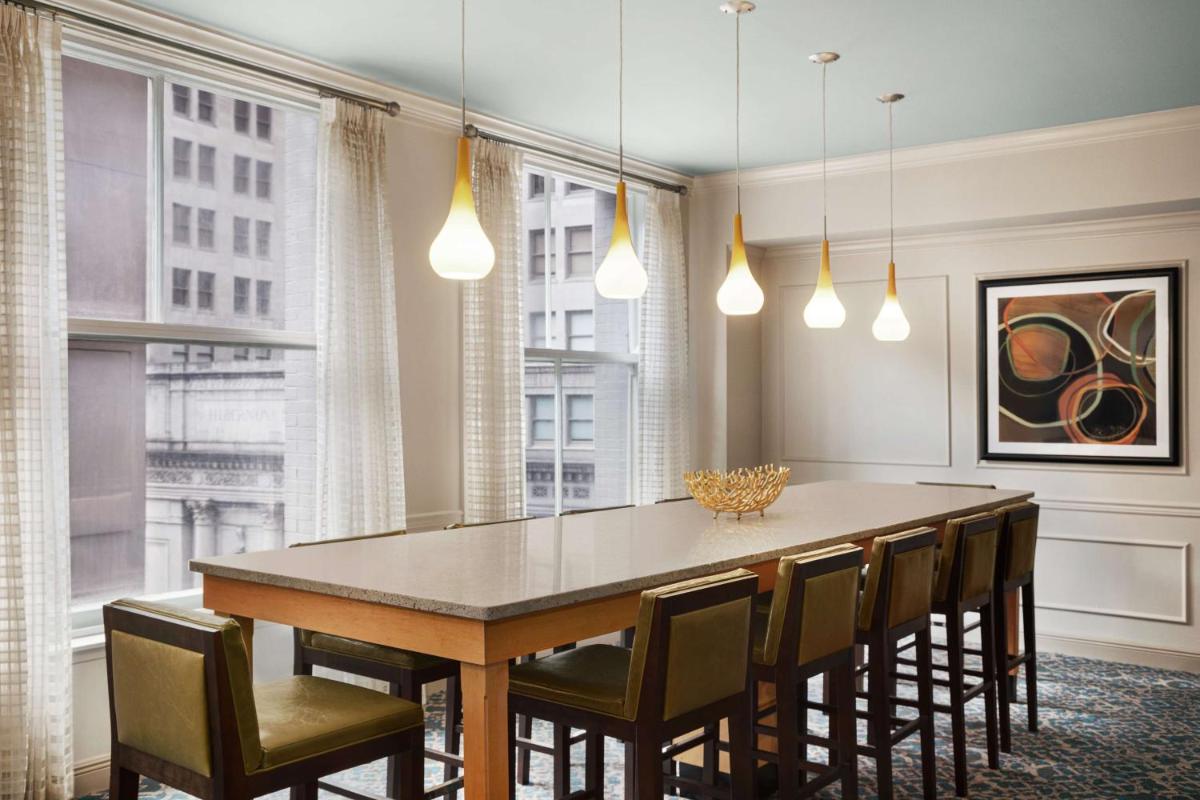 Hampton Inn Downtown / French Quarter Area - image 7