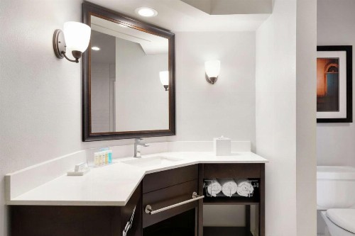 Hampton Inn and Suites New Orleans Convention Center - image 13