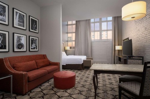 Hampton Inn and Suites New Orleans Convention Center - image 38