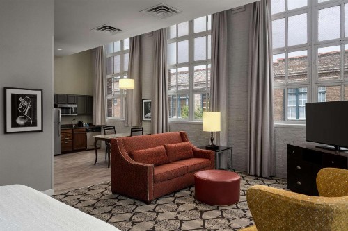 Hampton Inn and Suites New Orleans Convention Center - image 42