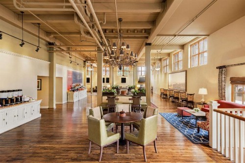 Hampton Inn and Suites New Orleans Convention Center - image 9