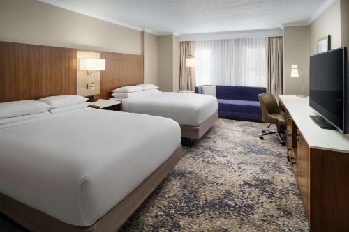 Hilton New Orleans Riverside - image 13