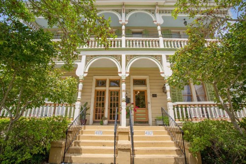 Maison Perrier Bed & Breakfast - image 32