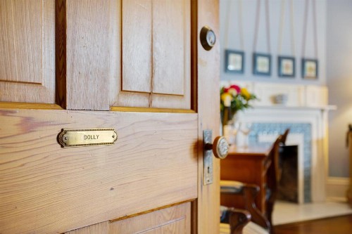 Maison Perrier Bed & Breakfast - image 36