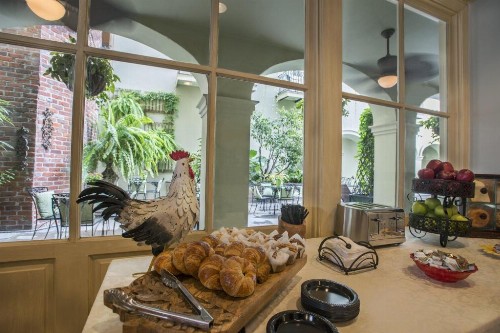 Bienville House Hotel - image 12