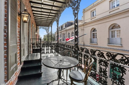 Place D'Armes Hotel - image 27